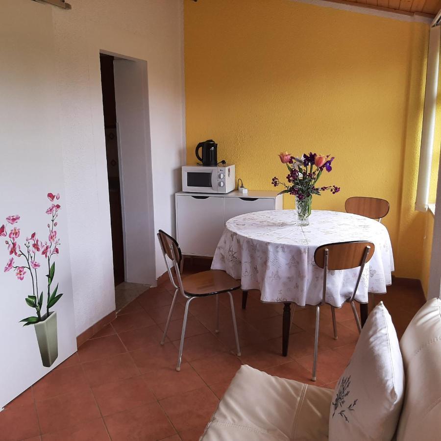 Clara 2 Apartment โปเรช ภายนอก รูปภาพ